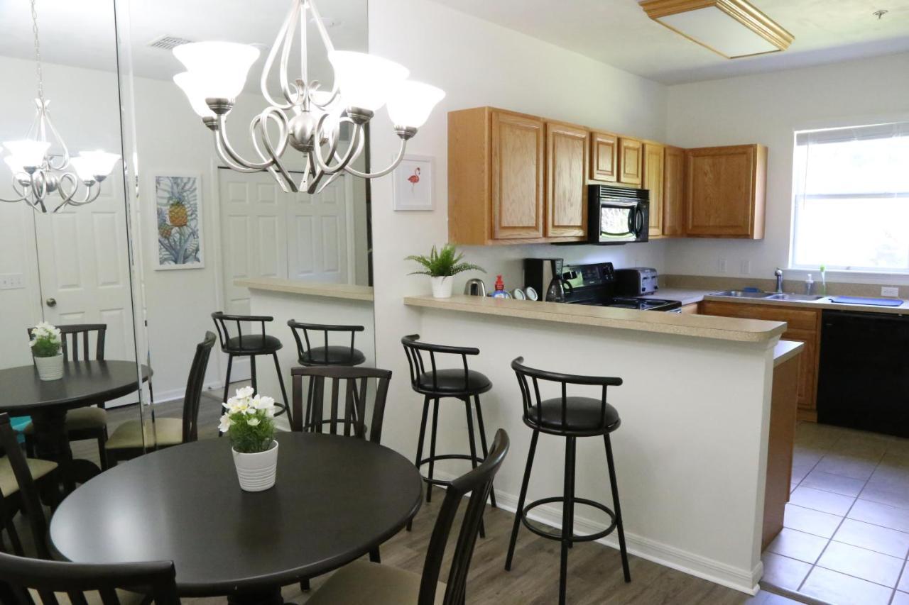 Oaks Modern & Comfy Condo In The Perfect Location Gainesville Buitenkant foto